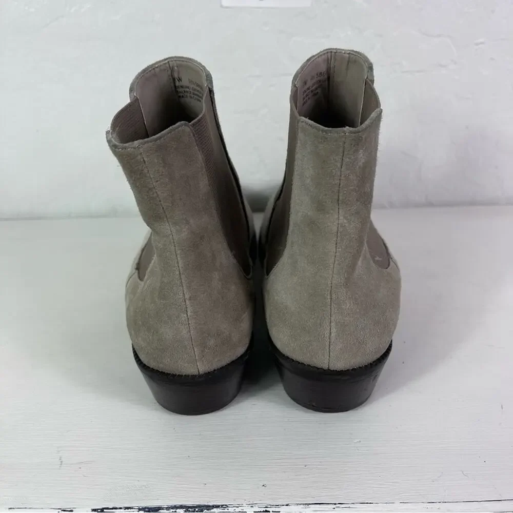 14th & Union Boots Womens 8 W Taupe Ankle Elastic Side Suede Leather